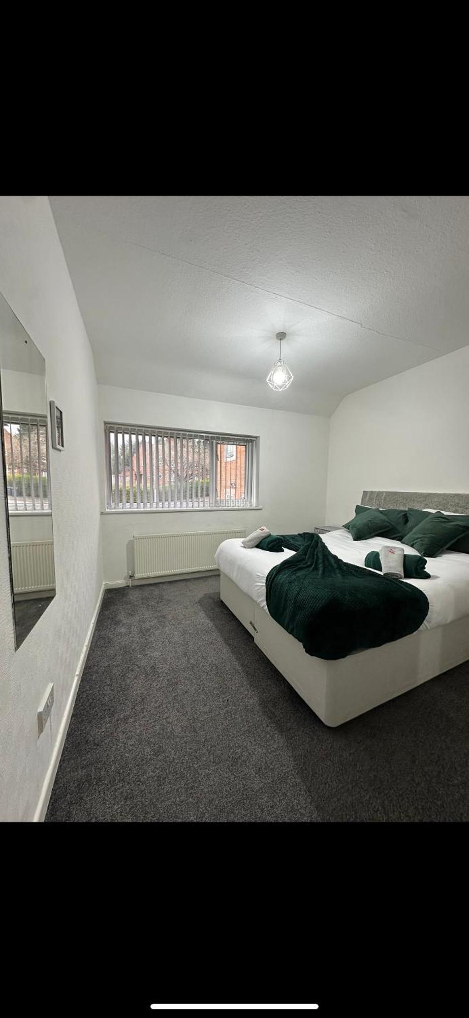 Noormak Nights Apartment Бирмингам Екстериор снимка